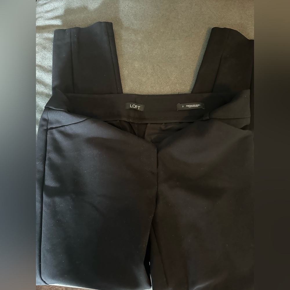 Loft Marisa Skinny Pants, Size 2, like new, black